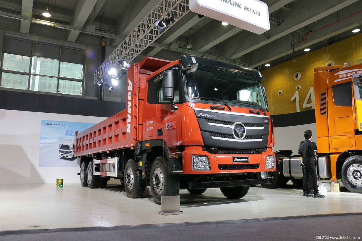 福田欧曼gtl9系8x4重载版自卸车