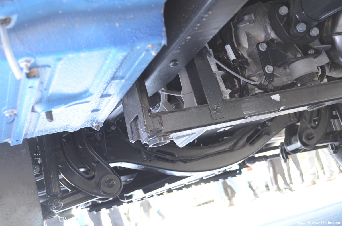 依维柯new daily4x4底盘