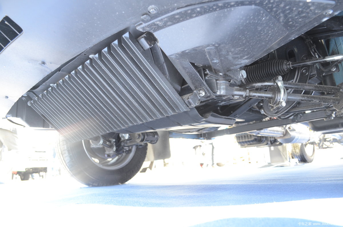 依维柯newdaily4x4底盘