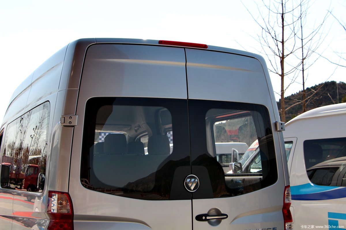 福田图雅诺s封闭式货车