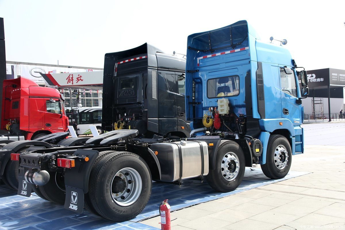 徐工汽车汉风g500350马力6x2牵引车