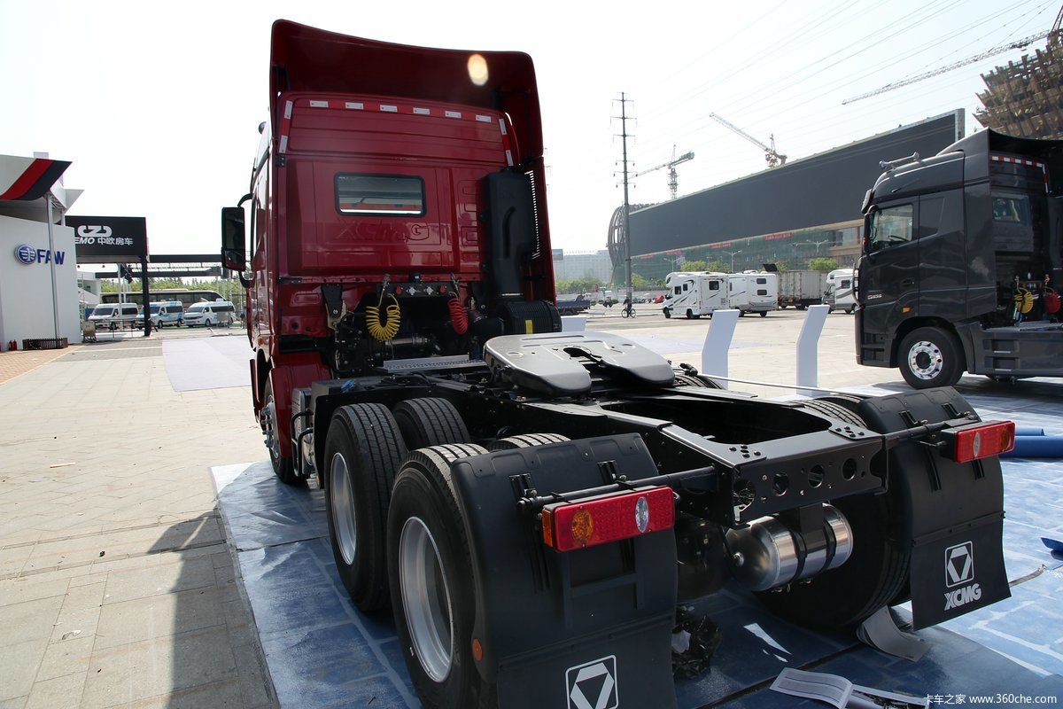徐工汽车 汉风g700 430马力 6x4 牵引车