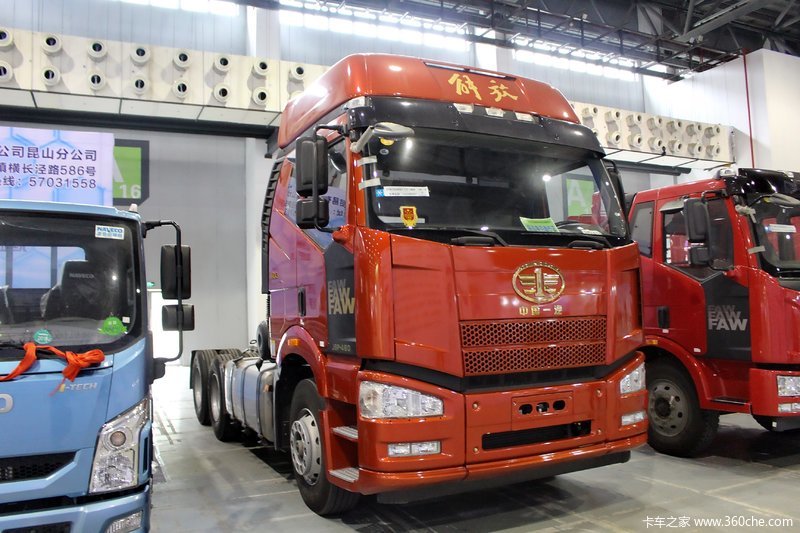 解放j6p460馬力6x4牽引車