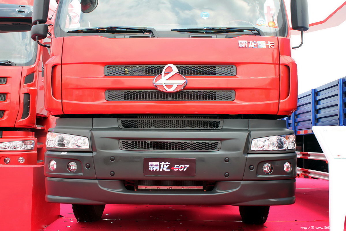 东风柳汽霸龙507牵引车