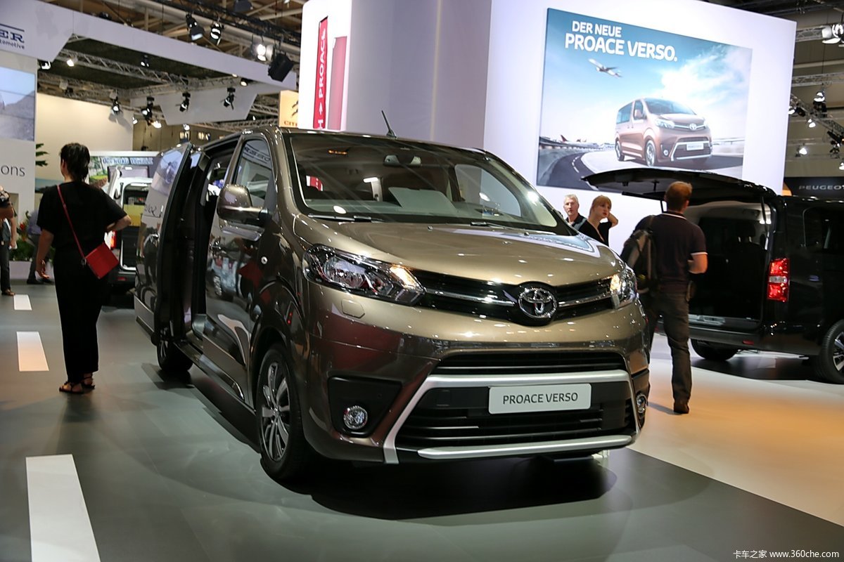 丰田proacevan商务车