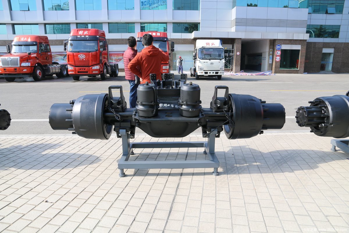 解放290轮边减速后桥