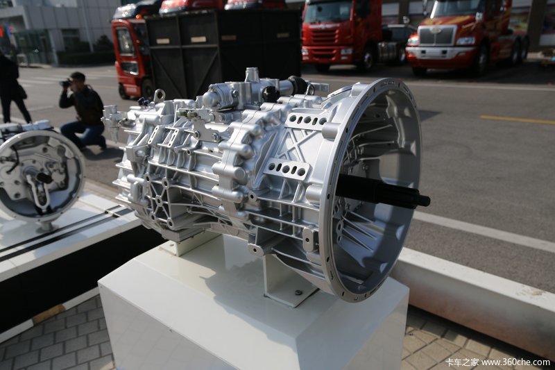 一汽ca12tax210m3变速箱