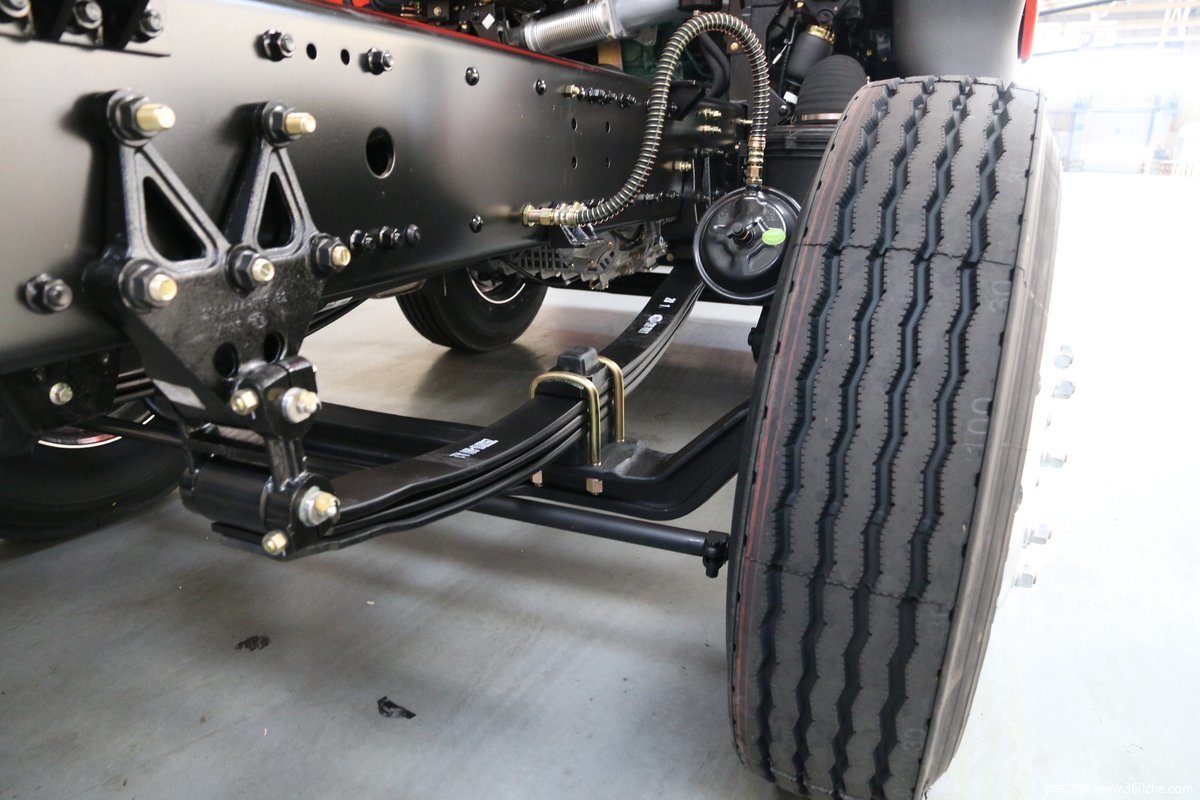 【图】一汽解放j6p 420马力 8x4绿通版载货车_卡车之家