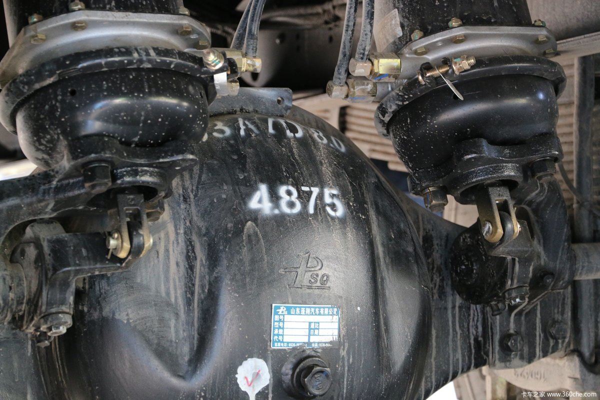 一汽柳特 金陆中卡 220马力 4x2载货车