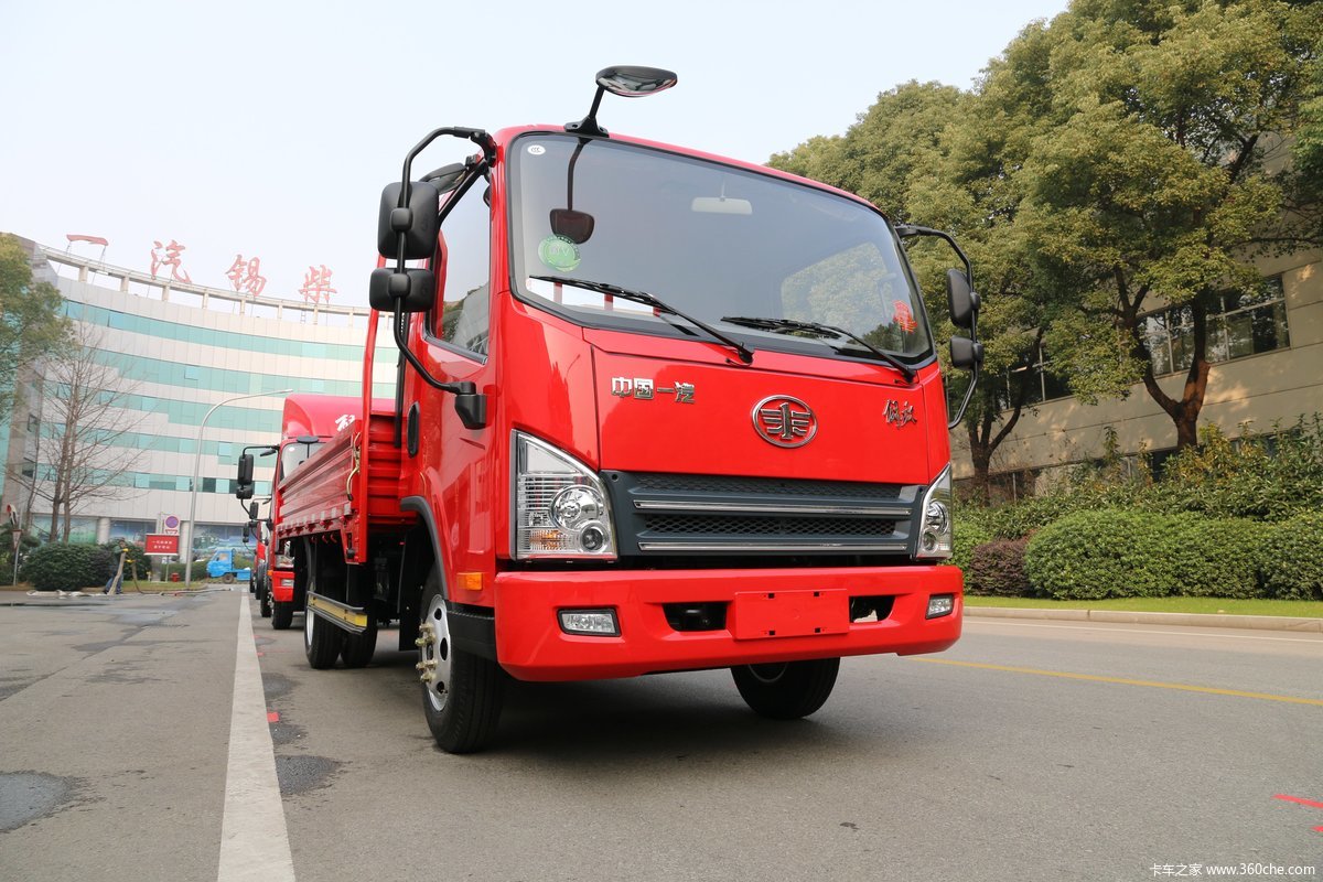 解放 虎vn 95马力 4.2米单排栏板轻卡