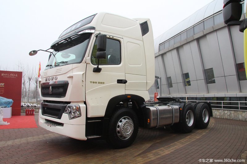 重汽豪沃t6g380马力6x4牵引车