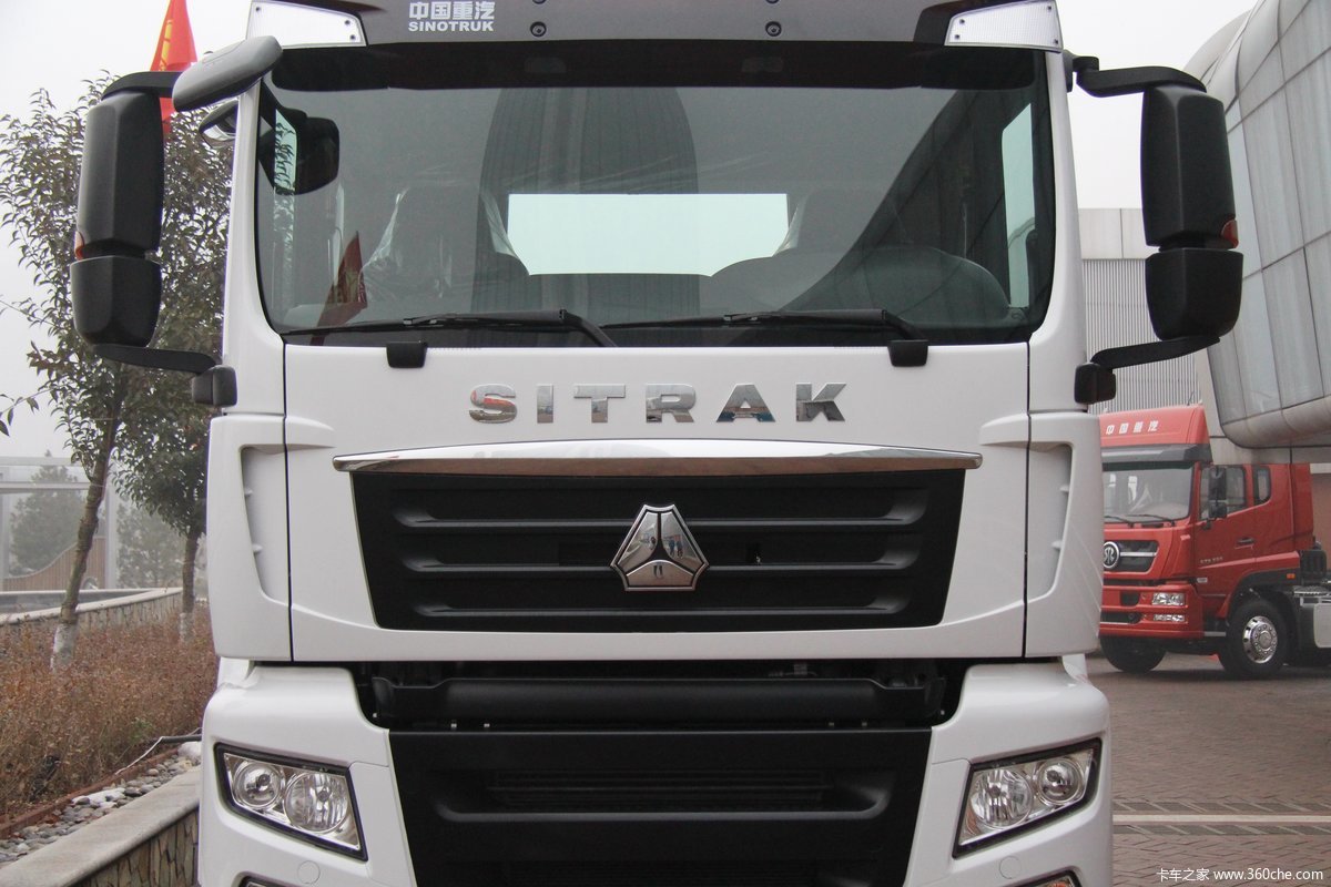 汕德卡c7h400马力4x2快递牵引车