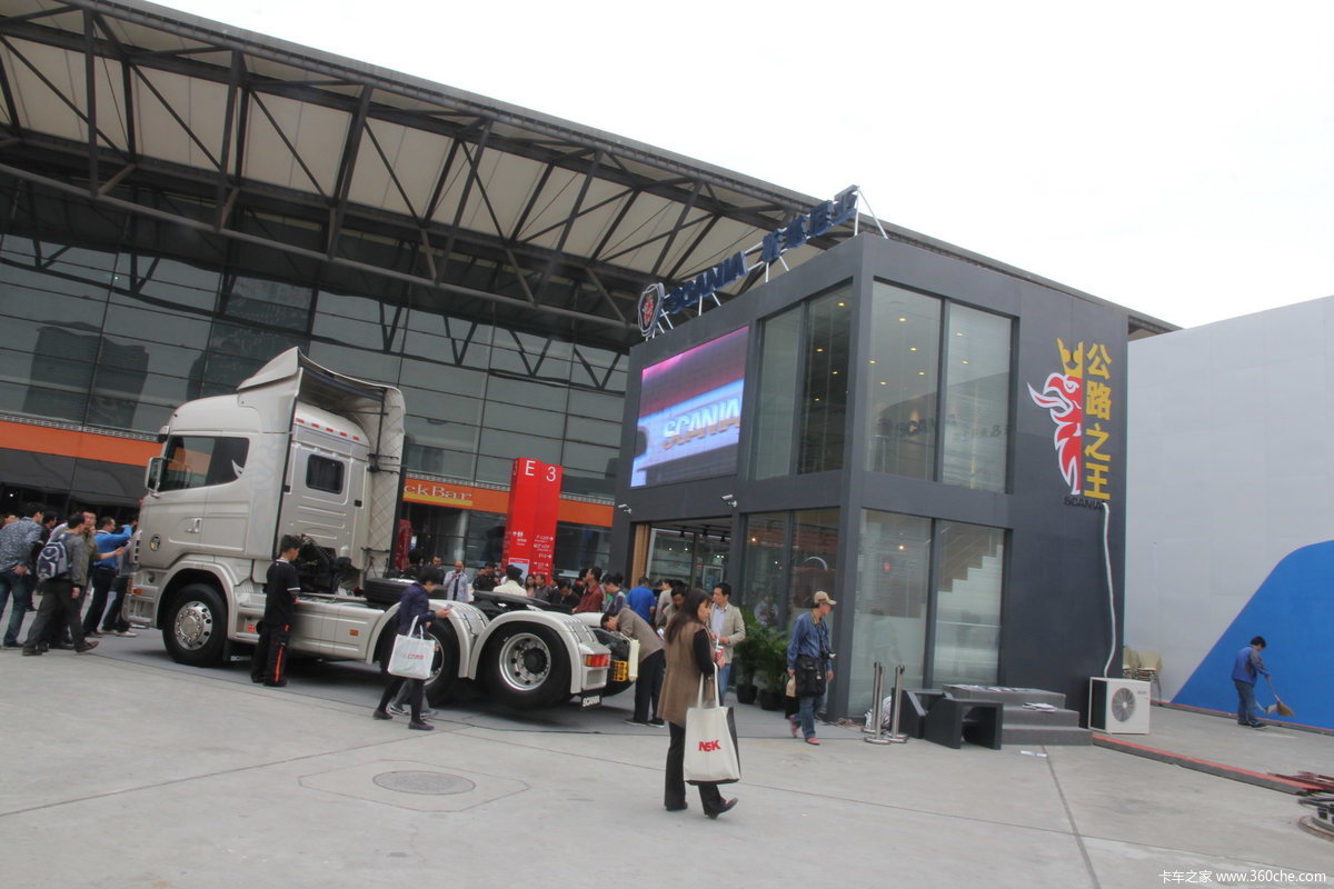 上海车展室外展台