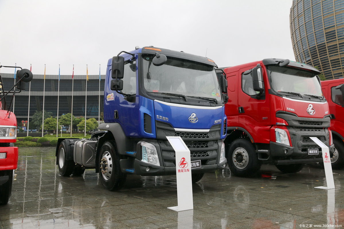 东风柳汽乘龙m34x2牵引车