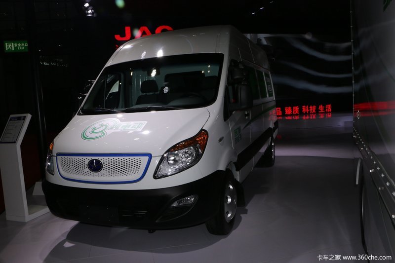 江淮帅铃i6纯电动厢式轻卡