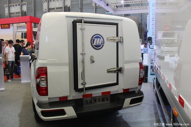 飞驰大通皮卡t60冷藏车