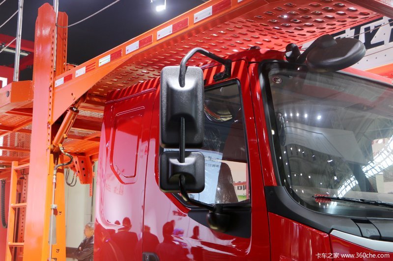 东风柳汽乘龙h5330马力4x2轿运车