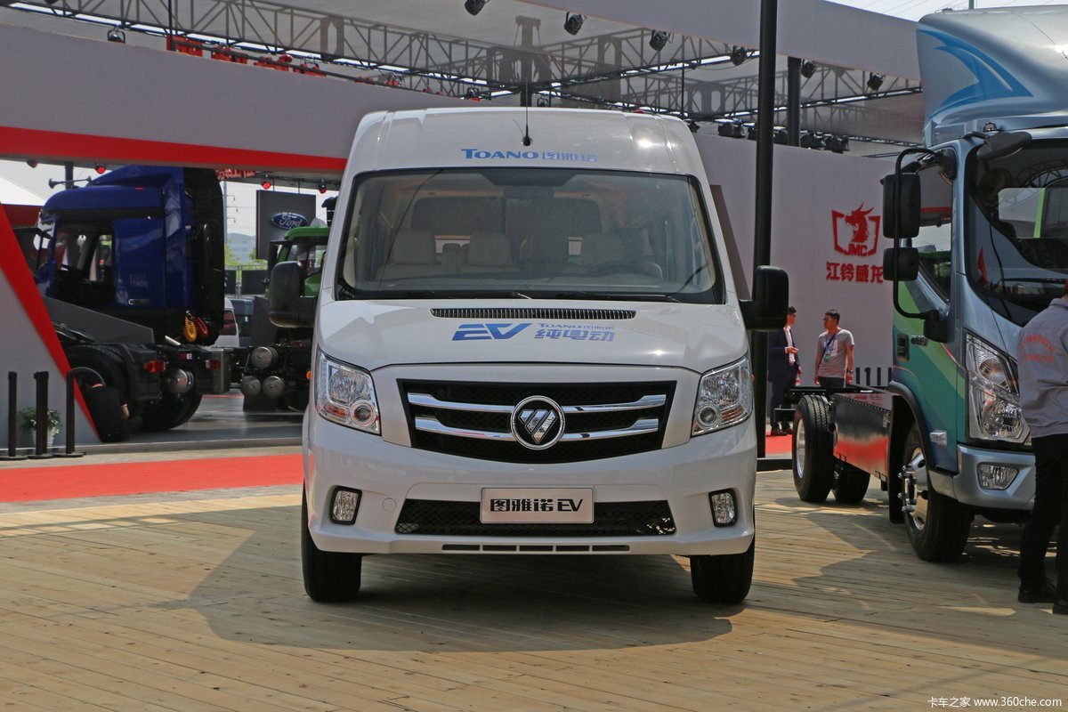 福田图雅诺ev纯电动客车