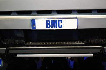 BMC 400 8X4ж