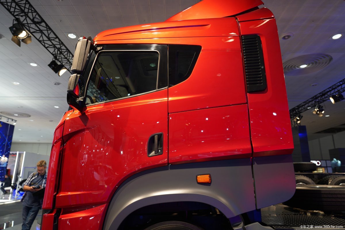 【图】bmc 460马力 4x2牵引车(红色版平顶)_卡车之家