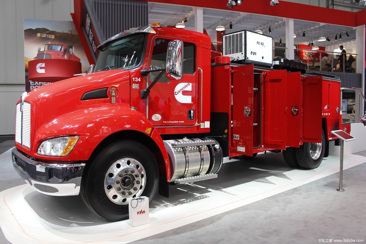 康明斯插电混合动力肯沃斯t680多功能卡车