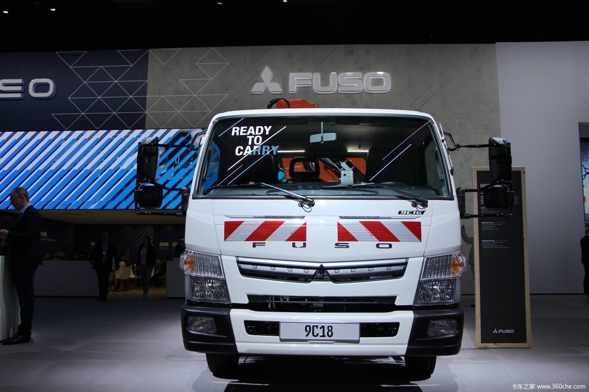 三菱扶桑fusocanter9c18道路救援车