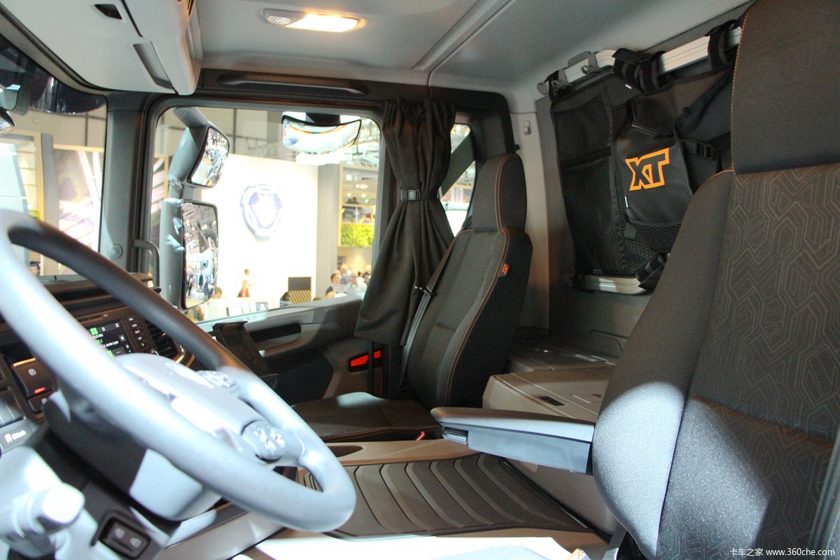 斯堪尼亚g450tx8x4自卸车