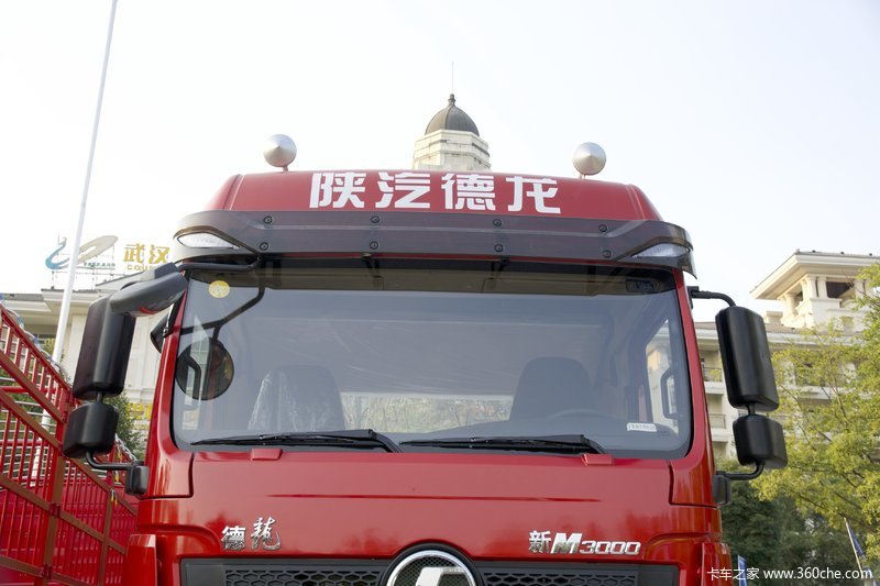 陝汽重卡德龍新m3000460馬力6x4牽引車