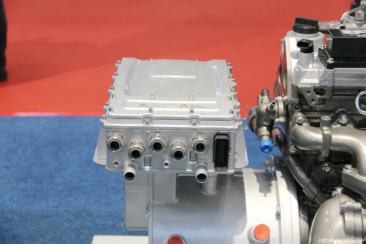 玉柴集成电机式发动机动力总成