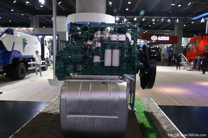 锡柴奥威13升国六发动机