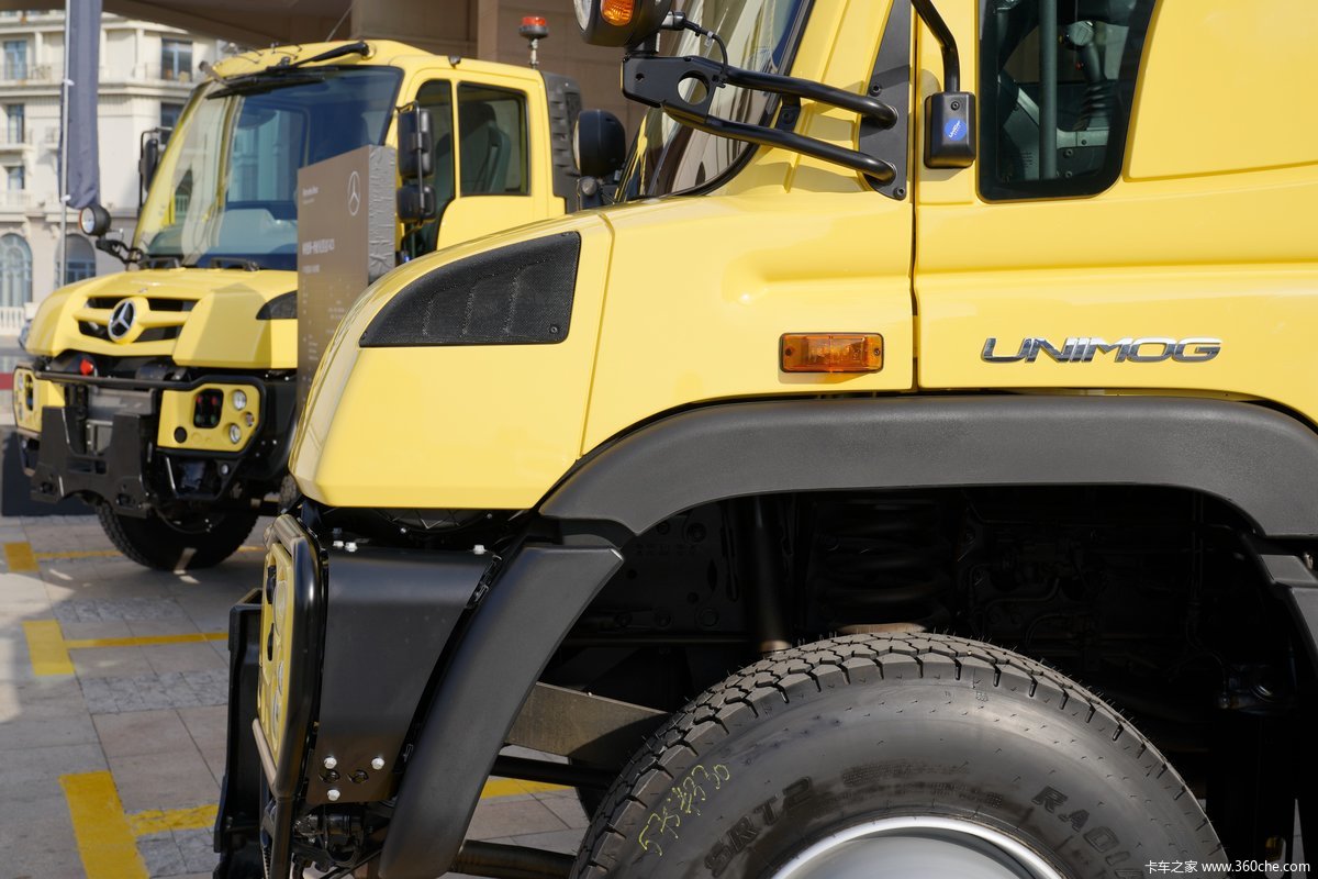 奔驰乌尼莫克u423车型