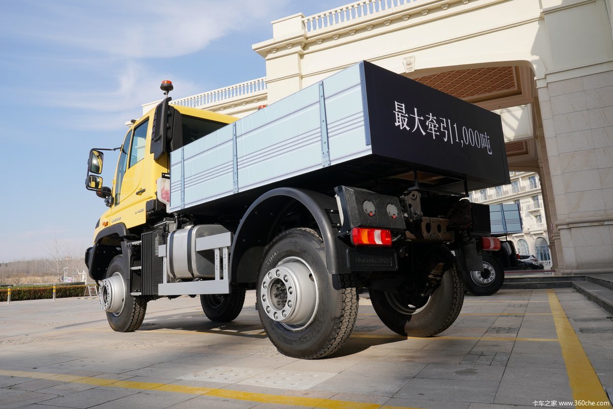 奔驰乌尼莫克u423车型