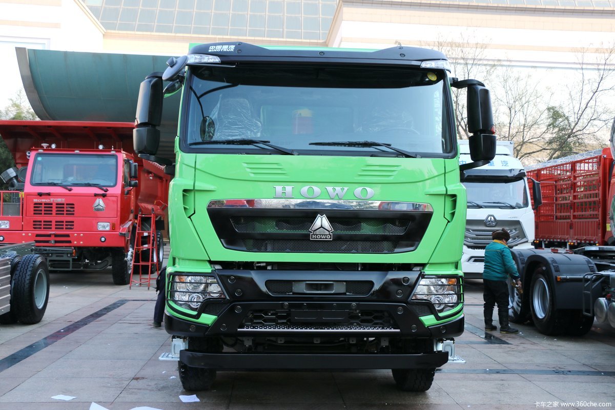 豪沃t6g 400马力 6x4 自卸车