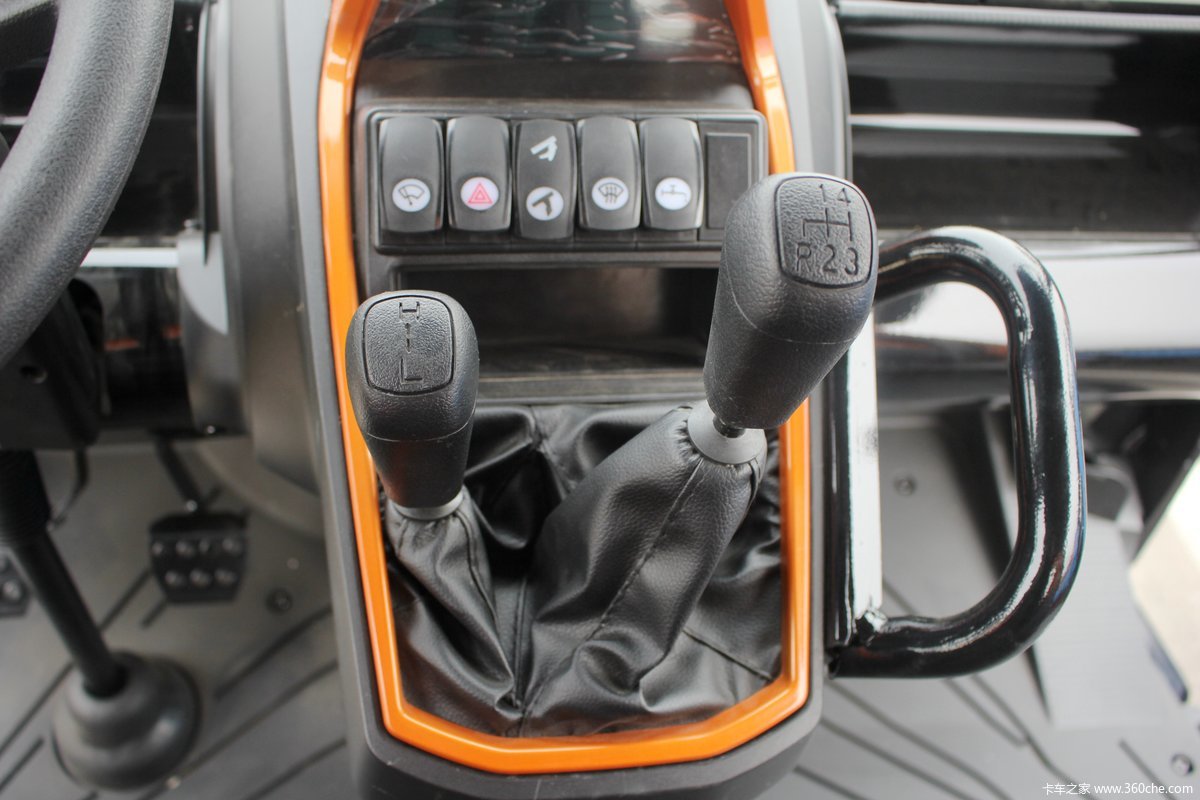 五征3mx迈昂橙色