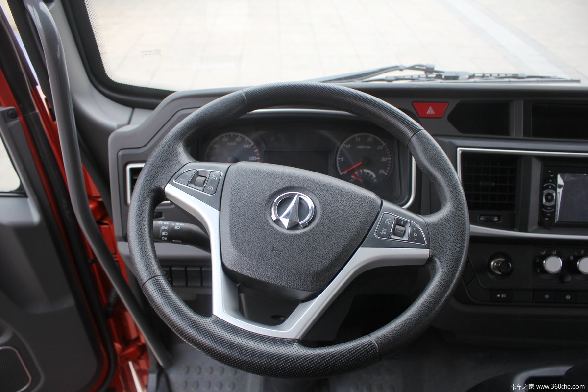 奥驰v6系列 170马力 厢式轻卡(国六)