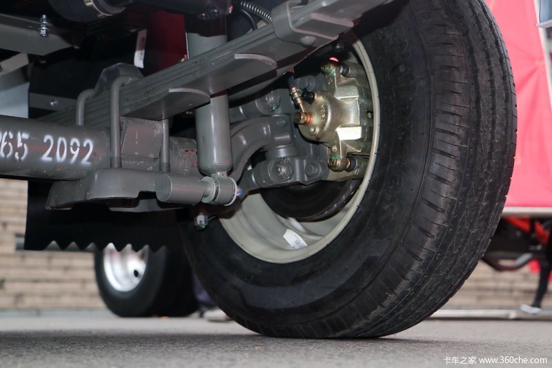 翼狮25t4x2纯电动厢式微卡底盘