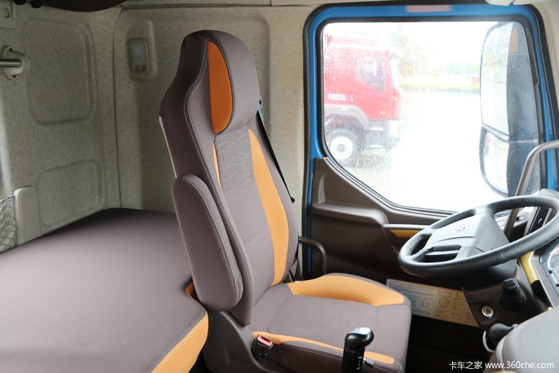 乘龙h7 中通定制版 460马力 4x2牵引车