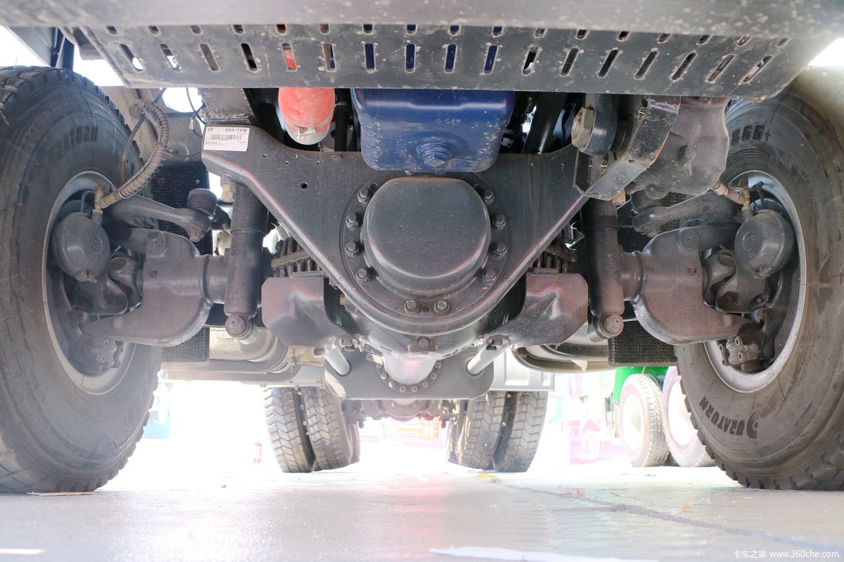 【图】长征汽车 太脱拉 350马力 6x6 越野底盘_卡车之家