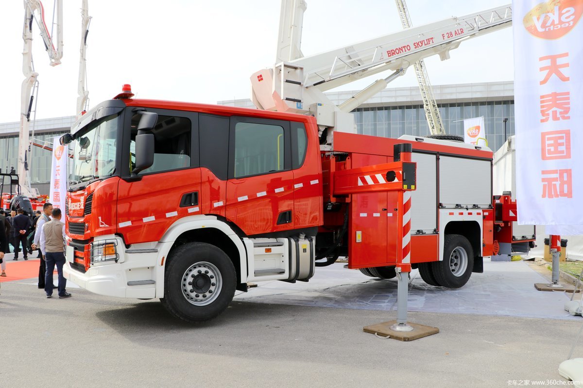 博浪涛f28alr登高平台消防车