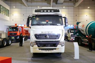 [图]凯马汽车howo t7h重卡 500马力 6x4牵引车(国六)_车展图片_卡车之