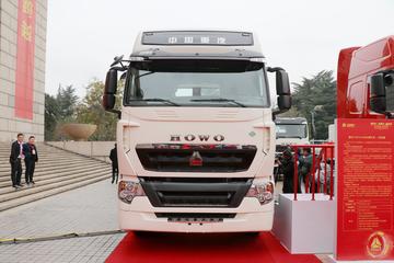 [图]大运重卡重汽 howo t7h 440马力 6x4 lng牵引车(国六)