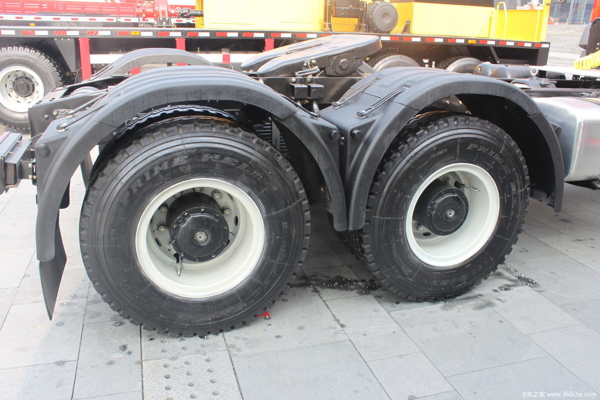 解放越野牵引车