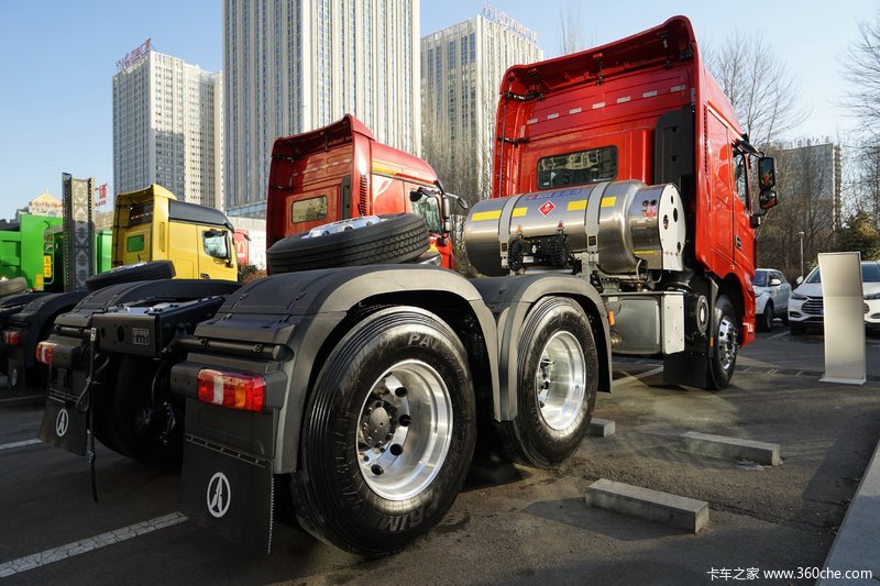 北奔v3et重卡精英版轻量化捷运款460马力lng牵引车