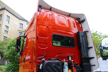 [图]斯堪尼亚乘龙h7重卡 600马力 6x4牵引车(国六)_车展图片_卡车之家