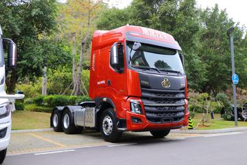 [图]斯堪尼亚乘龙h7重卡 600马力 6x4牵引车(国六)_车展图片_卡车之家