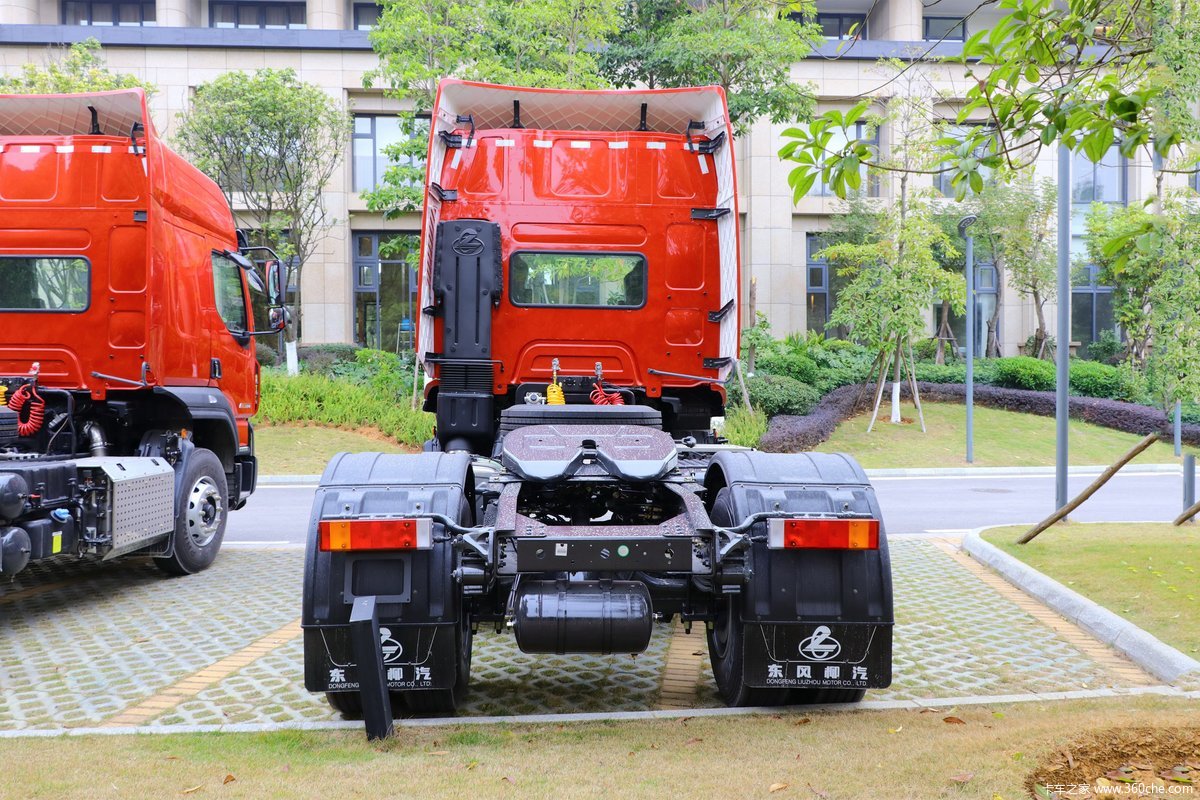 乘龙h5重卡350马力4x2牵引车潍柴国六