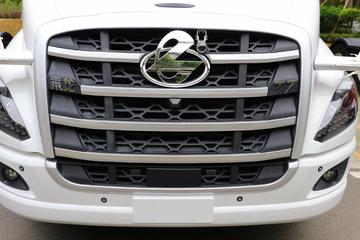 乘龙t7重卡 560马力 6x4 长头牵引车(国六)(自动驾驶)