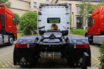 乘龙t7重卡 560马力 6x4 长头牵引车(国六)(自动驾驶)