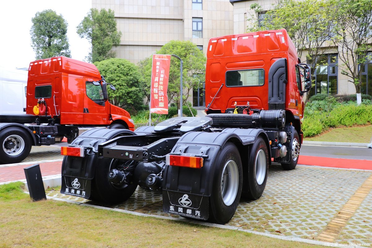 乘龙h5重卡430马力6x4牵引车