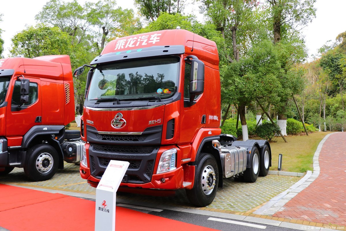乘龙h5重卡430马力6x4牵引车